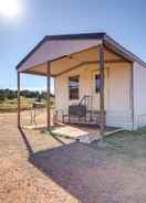 Imej utama Charming Santa Rosa Home w/ Mountain Views & Porch