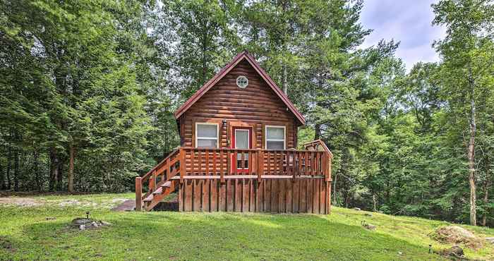 Others Off-the-grid Cabin Living in Red River Gorge!