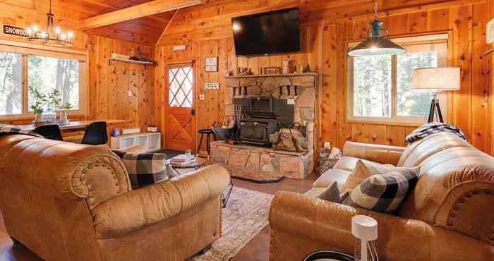 อื่นๆ Cozy Cabin ~ 3 Mi to Big Trees State Park!