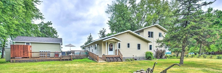 Others Lakefront Spicer Cabin w/ Dock & 2 Kayaks!