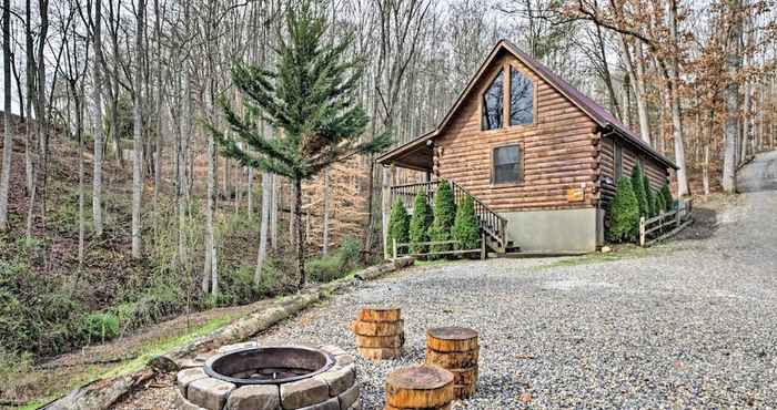 Others Bryson City Vacation Rental w/ Hot Tub & Fire Pit!