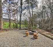 Lain-lain 7 Bryson City Vacation Rental w/ Hot Tub & Fire Pit!