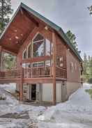 Imej utama Serene Pet-friendly Cabin w/ Fire Pit & Loft!