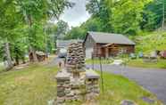 Others 5 Riverfront Log Cabin on the Hudson w/ Private Dock