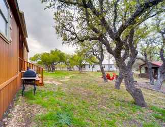 Others 2 Pet-friendly Kerrville Vacation Rental Farmhouse