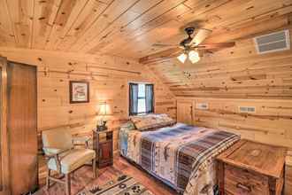 Lain-lain 4 Rural Wooded Cabin Near Trophy Trout Fishing!