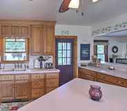 Others 5 Spacious Finger Lakes Vacation Rental on 6 Acres!