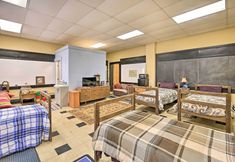 其他 5 'timeless' Gary Studio, ATV Trails On-site!