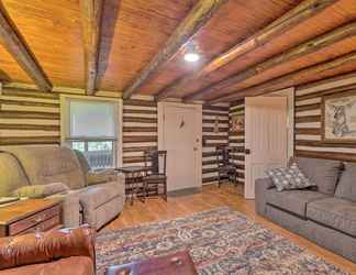 Others 2 Pet-friendly Speedwell Cabin, 1 Mi to Water!