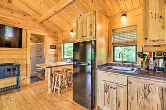 Others 4 Sparta Tiny Cabin w/ Covered Deck + River Access!