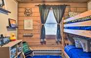 Others 7 Grand Lake Cabin w/ Deck, Mtn Views, & EV Charger!