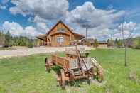 อื่นๆ Garden Valley Cabin w/ Teepee, Deck & Mtn Views!