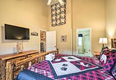 Others 3 Gatlinburg Cabin Getaway w/ Mountain Views!