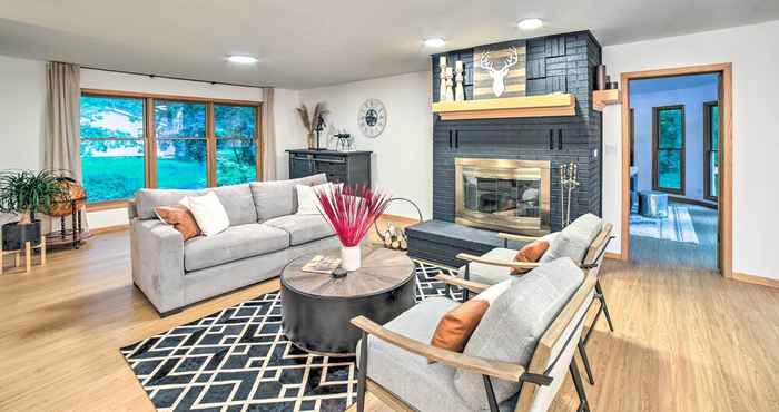 Others Michiana Shores Retreat w/ Deck + Fire Pit!