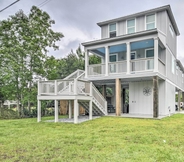 Others 6 Modern Waveland Home w/ Deck - Walk to the Beach!