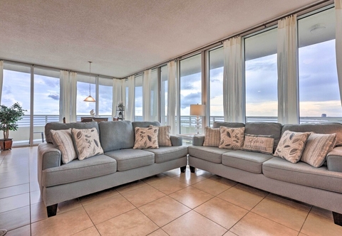 อื่นๆ Luxurious Biloxi Beach Condo w/ Amenities & Views!