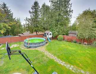 Others 2 Spacious Mount Vernon Home w/ Backyard Oasis!