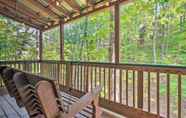 Others 2 Picturesque Pigeon Forge Cabin w/ Mtn Views!