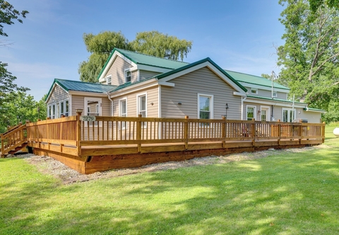 Others Pet-friendly Seneca Lake Home w/ Private Deck