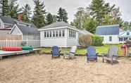 Others 3 Sebago Lake Cottage w/ Patio + Beach Access!