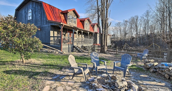 Others Strawberry Plains Cabin w/ Private Pond!