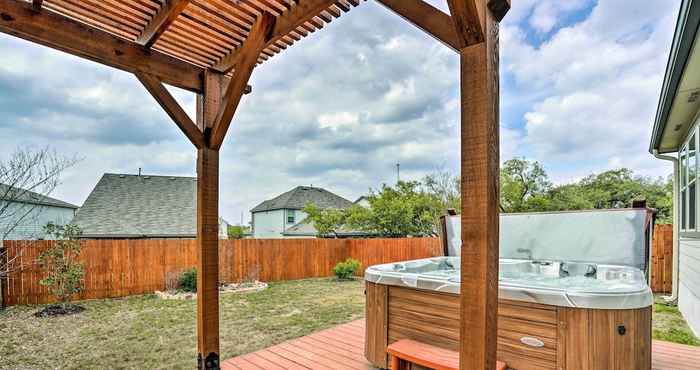 Others San Antonio Vacation Rental w/ Hot Tub, Yard!