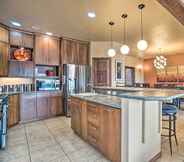 Others 2 Upscale Laramie Home w/ Hot Tub & Patio!