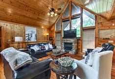 其他 4 Sevierville Cabin Stay w/ Spacious Deck!