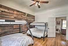 其他 5 Downtown San Jose Apt w/ Deck: 1 Mi to SAP Center!