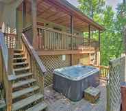 Khác 6 Charming 'fox Den' Cabin in Whittier w/ Hot Tub!