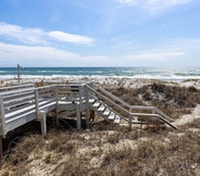 Lain-lain 2 Beachfront Emerald Isle Retreat w/ Ocean View