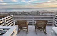 Lain-lain 6 Beachfront Emerald Isle Retreat w/ Ocean View