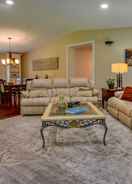 Imej utama Charlotte Vacation Rental w/ Private Hot Tub!