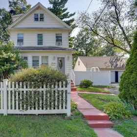 Interior1距曼哈頓11英里:寵物友好雙層公寓,附庭院,扬克斯公共图书馆飯店