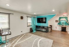 其他 6 11 Mi to Manhattan: Pet-friendly Duplex w/ Yard!