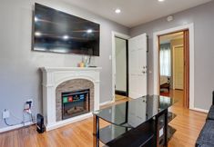 其他 4 11 Mi to Manhattan: Pet-friendly Duplex w/ Yard!