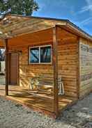 Imej utama Cozy Fillmore Studio Cabin Near Fishlake Forest!