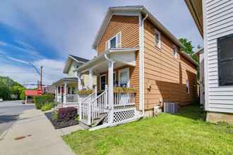 Lain-lain 4 Cozy Finger Lakes Abode in Downtown Canandaigua!