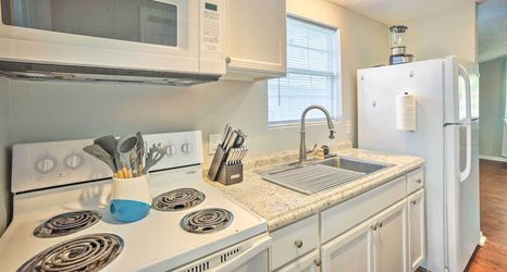 Others 2 Cozy Montgomery Home: Walk to Lake Conroe!