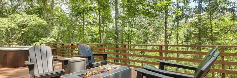 Others Fully Renovated Broadway Cabin w/ Private Hot Tub!