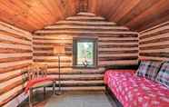 Others 2 Macungie Cabin w/ Fireplace Near Bear Creek Skiing