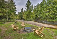 Others 4 Peaceful Home w/ 11 Acres, Creek & Fire Pit!