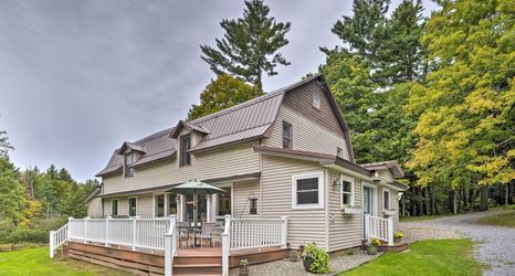 Others 2 Peaceful Home w/ 11 Acres, Creek & Fire Pit!