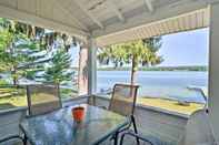 Others Petoskey Waterfront Cottage w/ Deck + Grill!