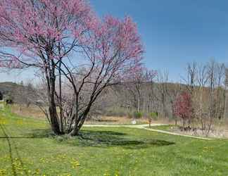 Lainnya 2 Pet-friendly Pennsylvania Vacation Rental w/ Pool!