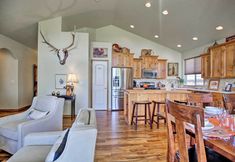 Others 4 Polished Mcminnville House < 2 Mi. From Town!