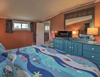 Lain-lain 2 Pet-friendly Togus Pond Home: Kayak & Canoe!