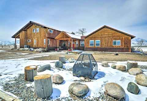 Lain-lain Private Powell Ranch Cabin w/ Mountain Views!