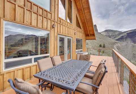 Others Stunning Hilltop Home by John Day Fossil Beds