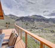 Others 2 Stunning Hilltop Home by John Day Fossil Beds